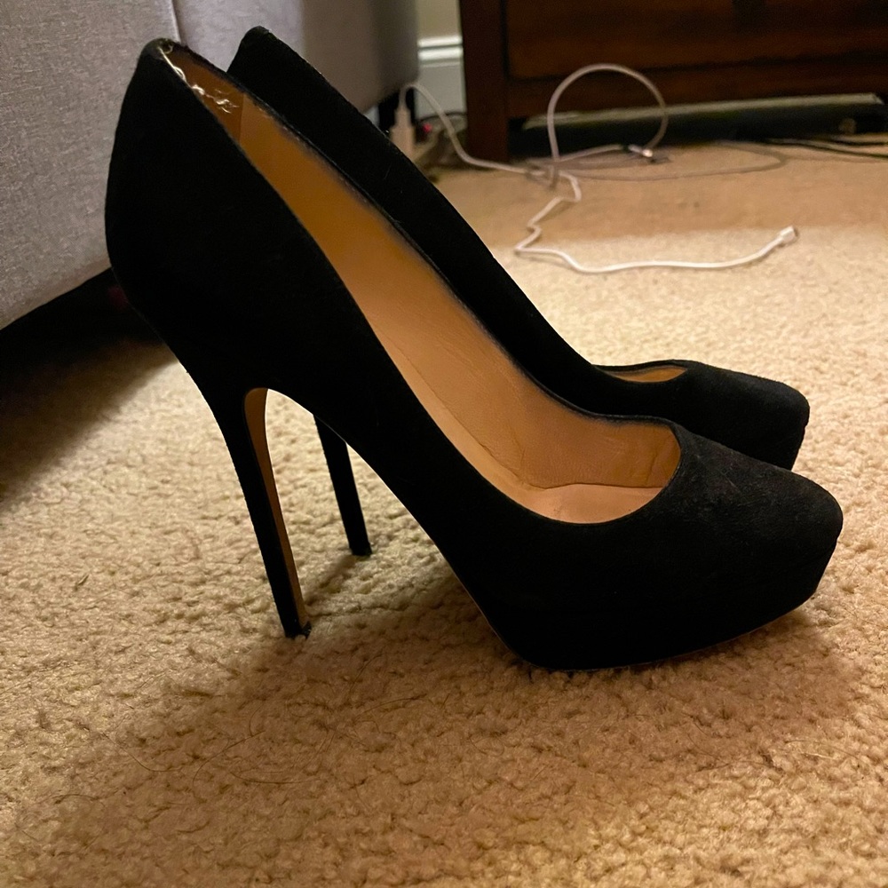 Jimmy Choo pumps